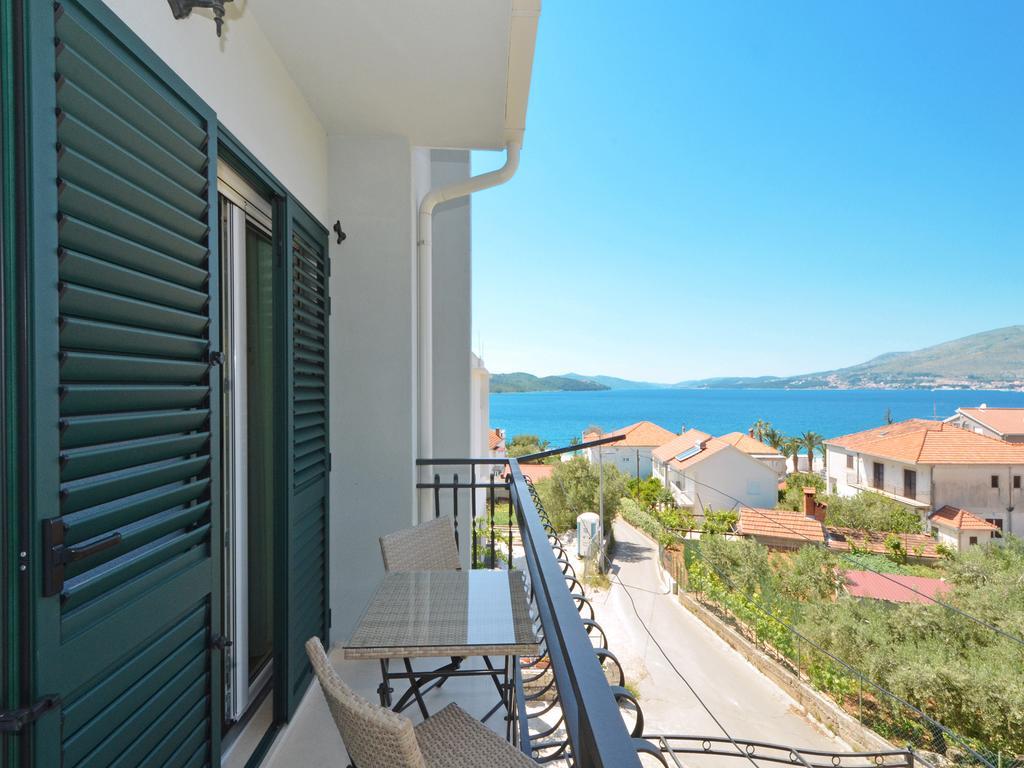 Apartment Vukadin Trogir Luaran gambar