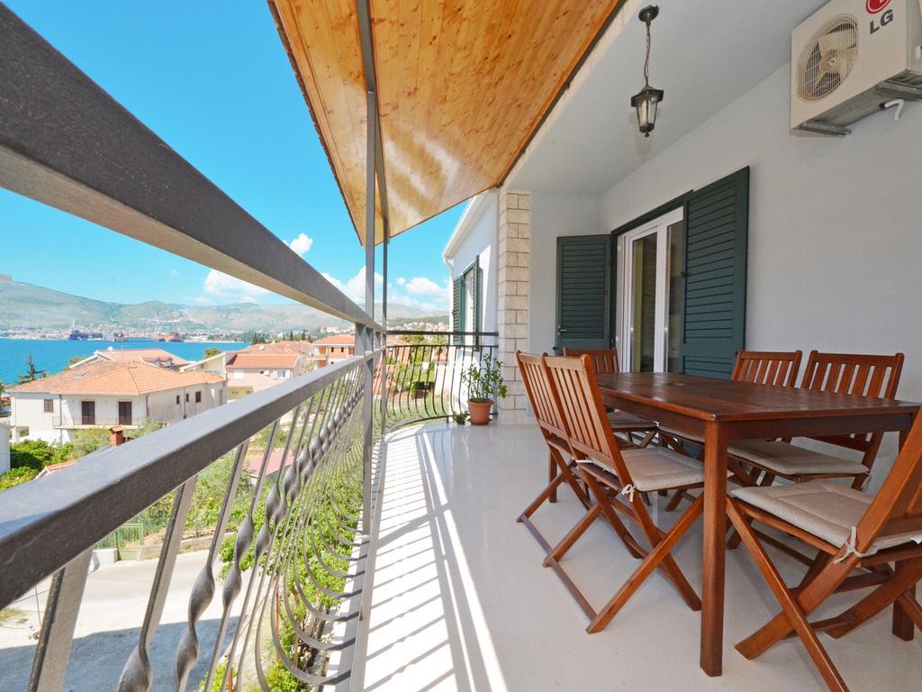 Apartment Vukadin Trogir Luaran gambar