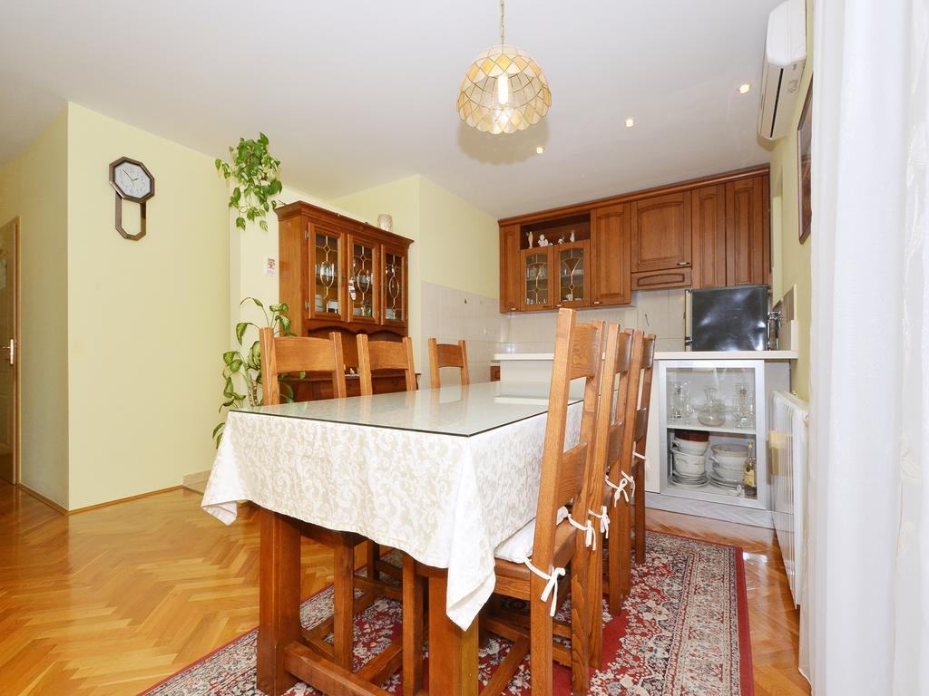 Apartment Vukadin Trogir Luaran gambar